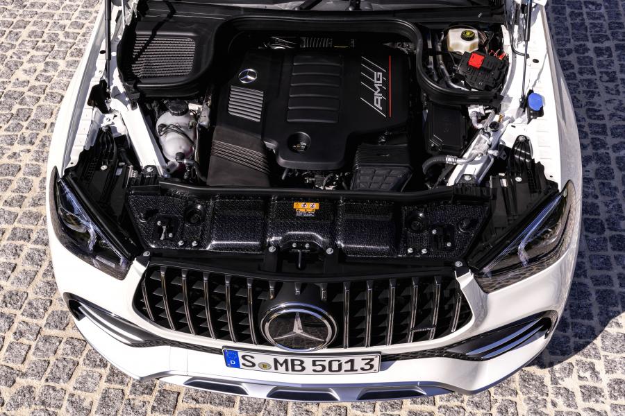 Моторный отсек Mercedes-AMG GLE53 4Matic+ Coupe (C167) 2019 года  (WW) (фото 19 из 99)